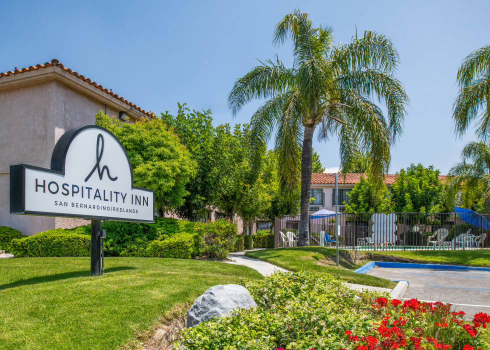 San Bernardino weather — sunny skies over Hospitality Inn